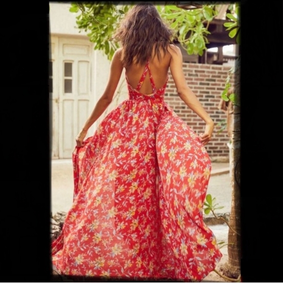 Summer Maxi Dress - Picture 2 of 4